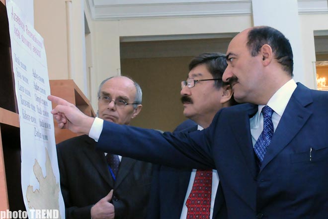 Евразийские библиотекари отмечают в Баку юбилей (фотосессия)