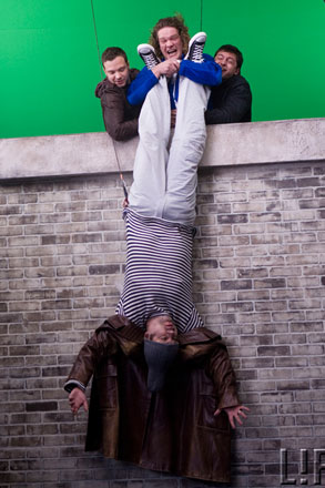 Филипп Киркоров вверх ногами