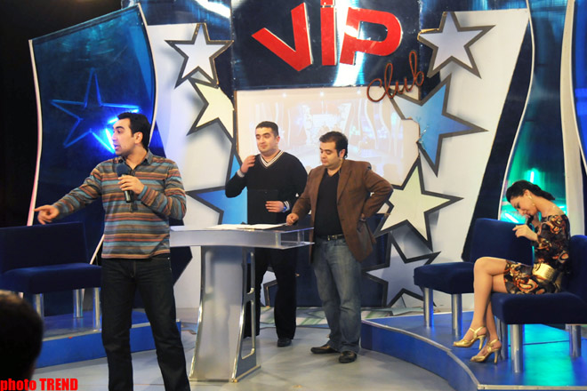 У кого на азербайджанcкой эстраде проблемы с чувством юмора? (фотосессия)