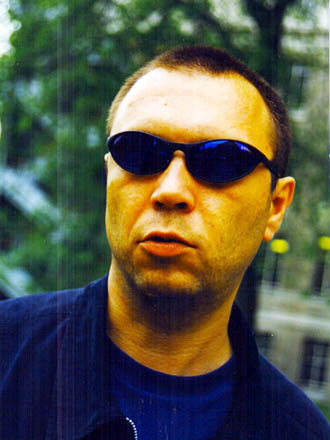 "Прощальные песни политических пигмеев Пиндостана" Пелевина уже в Баку