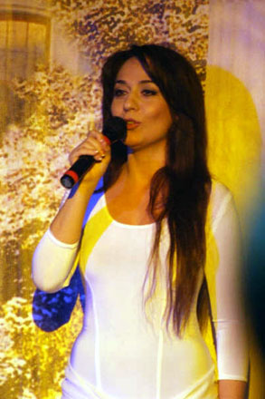 Поэтесса Нигяр Гасанзаде удивит бакинскую публику новым экспериментом (фотосессия)