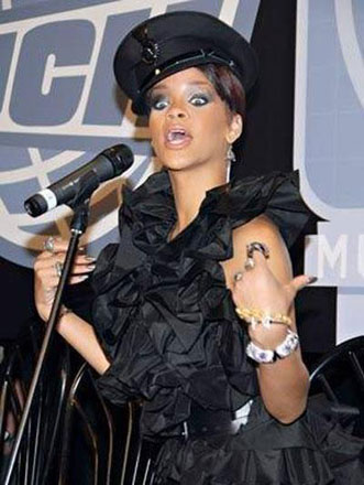 Неудачные фото знаменитостей (фотосессия)