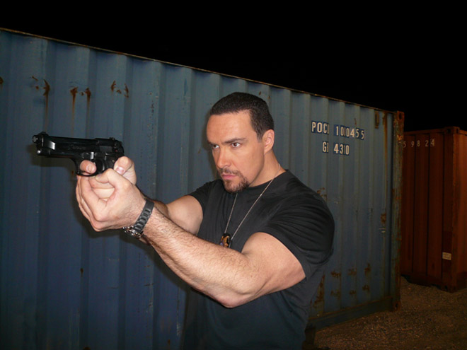 Полад Бюльбюльоглу - один из моих любимых актеров, задолго до Шварценеггера и Сталлоне - российский актер и бодибилдер Александр Невский