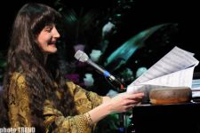 Бакинские сны Азизы Мустафазаде (фотосессия)