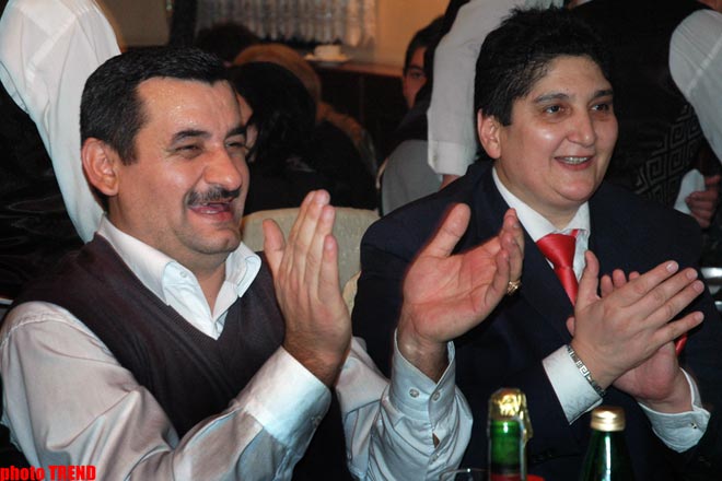 На свадьбе азербайджанского певца Вагифа Шихалиева была совершена провокация против певицы Хатун (фотосессия)