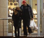 Татьяна Навка и Марат Башаров целуются на людях