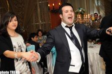 На дне рождения Айгюн Кязымовой, Рухангиз Аллахвердиева стала крокодилом Геной (видео - фотосессия)