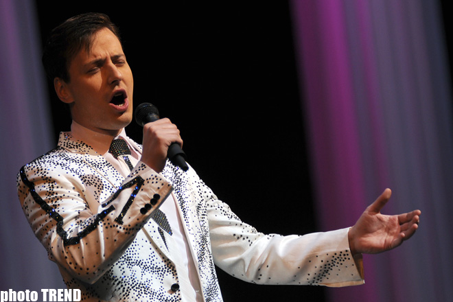 Самая странная женщина Витаса в Баку