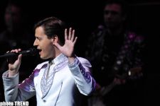 Самая странная женщина Витаса в Баку