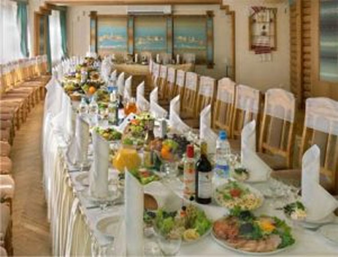 В Азербайджане около 40 домов торжеств нарушили установленные госстандарты