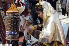 Новруз - особенности праздничного стола и прыжков через костер (фотосессия)