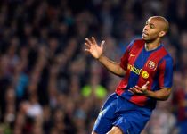 Рейтинг самых высокооплачиваемых футболистов мира (фотосессия)