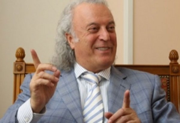 Илья Резник обратился к врачам