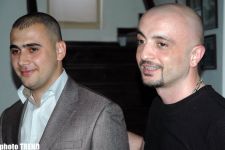 Молодой азербайджанский писатель Анвер Явероглу презентовал "Роман дружбы" (фотосессия)