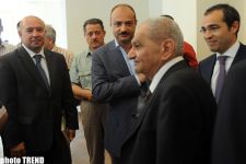 В Баку состоялась презентация книги Хафиза Пашаева "Манифест одного посла" (фотосессия)