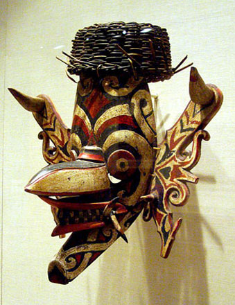 Музей "Метрополитен". Ритуальные маски Африки