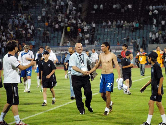 Бразильский герой с "испорченным зрением" или битва "Бакы" против "Левски"