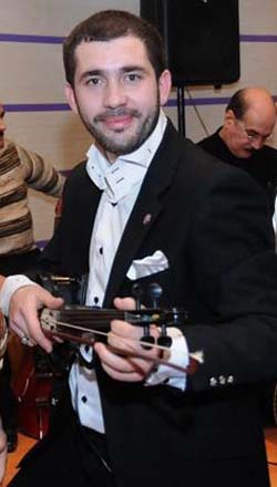 Эльнара Халилова создала конкурента Рыбаку