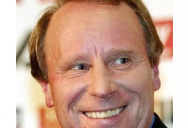 Берти Фогтс покинет пост тренера сборной Азербайджана - агентство