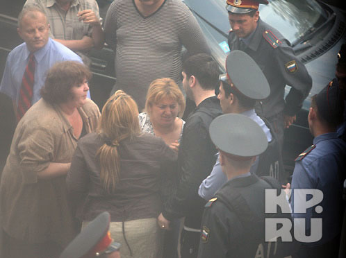 Если молодой азербайджанец вырос в Москве…, если же в Баку…- активистка анархистской группы