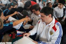 Делегация Российского футбольного союза в гостях бакинских школьников (фотосессия)