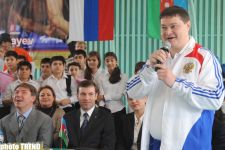 Делегация Российского футбольного союза в гостях бакинских школьников (фотосессия)