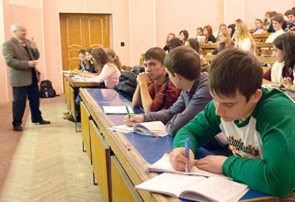 В Азербайджане могут быть расширены возможности коммерческой деятельности ПТУ