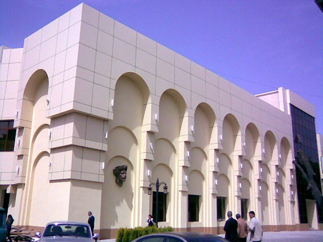 Джо Дассен, Далида и все, все, все на сцене Русской драмы