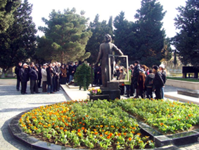 Столетие великого азербайджанского художника отметили в его поселке (фотосессия)