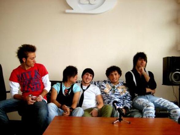 Азербайджанская группа "NEXT" - нет Западу! (фотосессия)