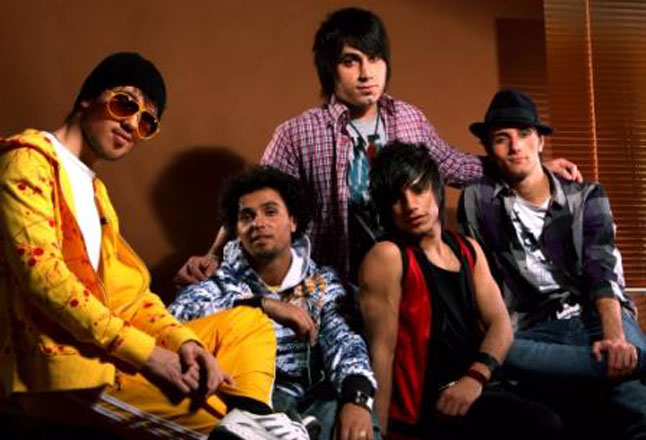 Азербайджанская группа "NEXT" - нет Западу! (фотосессия)