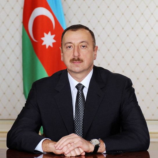 Президенту Азербайджана Ильхаму Алиеву присуждена высшая награда – Гран-при ежегодной премии "Персона года 2009"