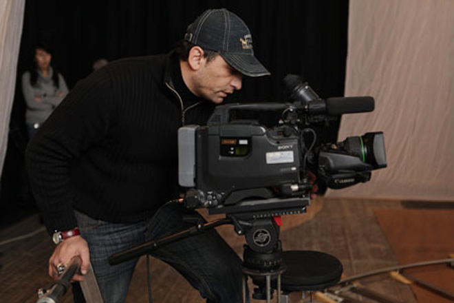 Азербайджанский рокер Милана после тяжелой болезни встретил свою любовь (видео-фотосессия)