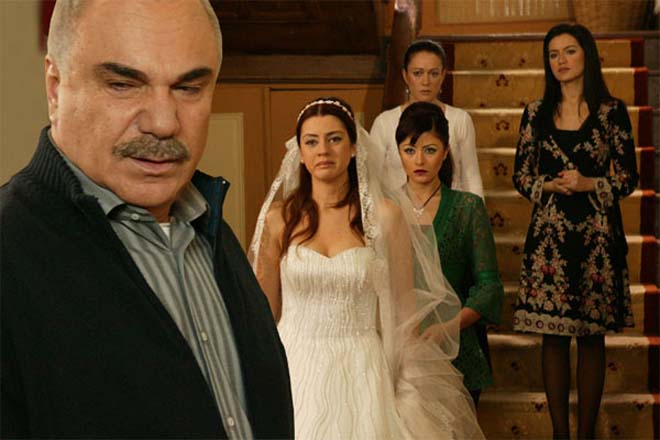 Обновленный турецкий сериал "Листопад"  возвращается на экраны (фотосессия)