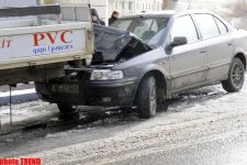 Заснеженный и заледенелый пейзаж Баку (фотосессия)
