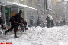 Снежный коллапс в Баку: света нет, хлеба нет, транспорт в режиме стопора (фотосессия)