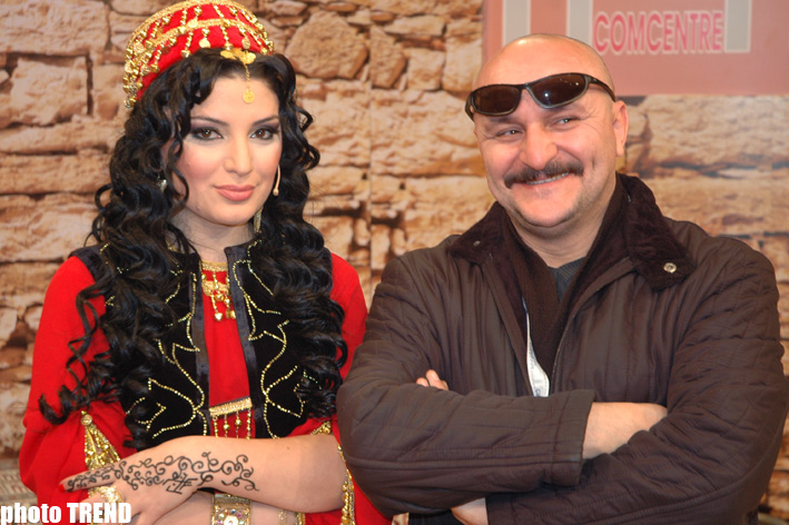 Певица Натаван Хабиби и телеведущая Гюльнара Мамедова зажгли "Волшебную лампу" (фотосессия)