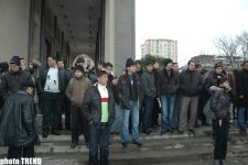 У станций Бакметрополитена столпотворение (фотосессия)