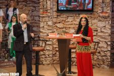 Певица Натаван Хабиби и телеведущая Гюльнара Мамедова зажгли "Волшебную лампу" (фотосессия)