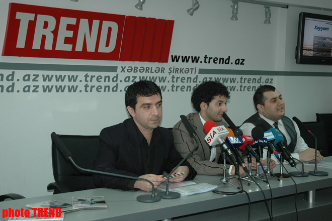 Певец Хаям Нисанов "убил одной пулей трех зайцев", или хи-хи-ха-ха журналистов (Фотосессия)