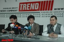 Певец Хаям Нисанов "убил одной пулей трех зайцев", или хи-хи-ха-ха журналистов (Фотосессия)