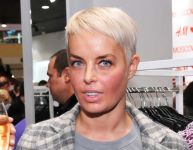 Анастасия Калманович родила сына