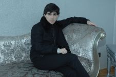 Мою песню "Follow my way" исполнит Хадисе - композитор Эмиль Шахин (видео - фотосессия)