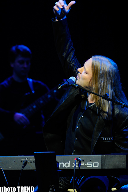 Как Владимир Пресняков и Наталья Подольская с триумфом брали Баку (фотосессия)