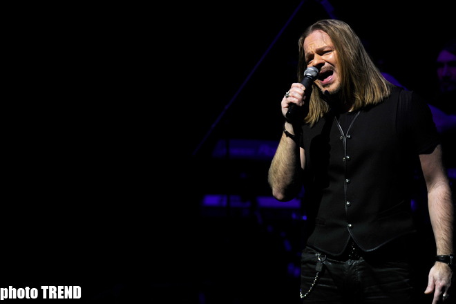 Как Владимир Пресняков и Наталья Подольская с триумфом брали Баку (фотосессия)