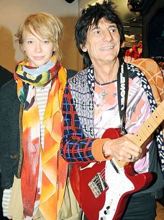 Ронни Вуд помирился с русской любовницей Катей Ивановой