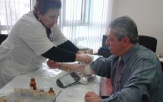 В компании "Avromed" проходит благотворительная акция по сдаче крови (фотосессия)