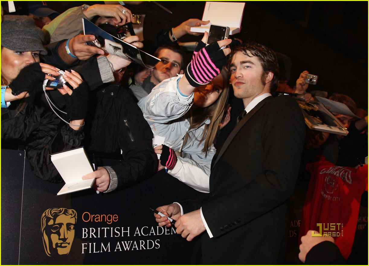 В Лондоне вручили награды Британской академии кино и телевидения 2010 (фотосессия)