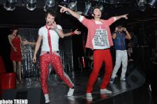 Любовь группы "Next" и "скидка" Эльнары (фотосессия)