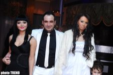 Искрометная певица Айгюн Кязымова и веселый шоу-бомонд на празднике Фадала Баззи (фотосессия)